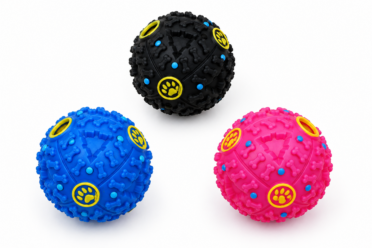 NEXORA Squeaky Treat Ball